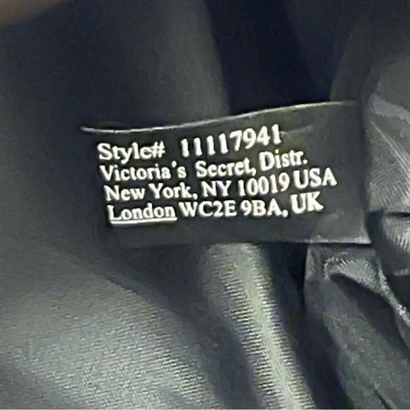 Victoria's Secret Large Sequined Front Tote Bag #11117941 15 x 12 x 8 - Picture 8 of 8